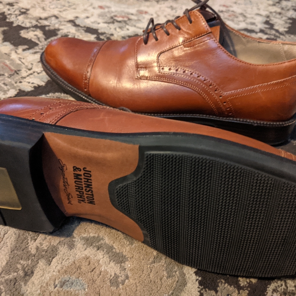 Johnston and Murphy sheepskin show sz 10
